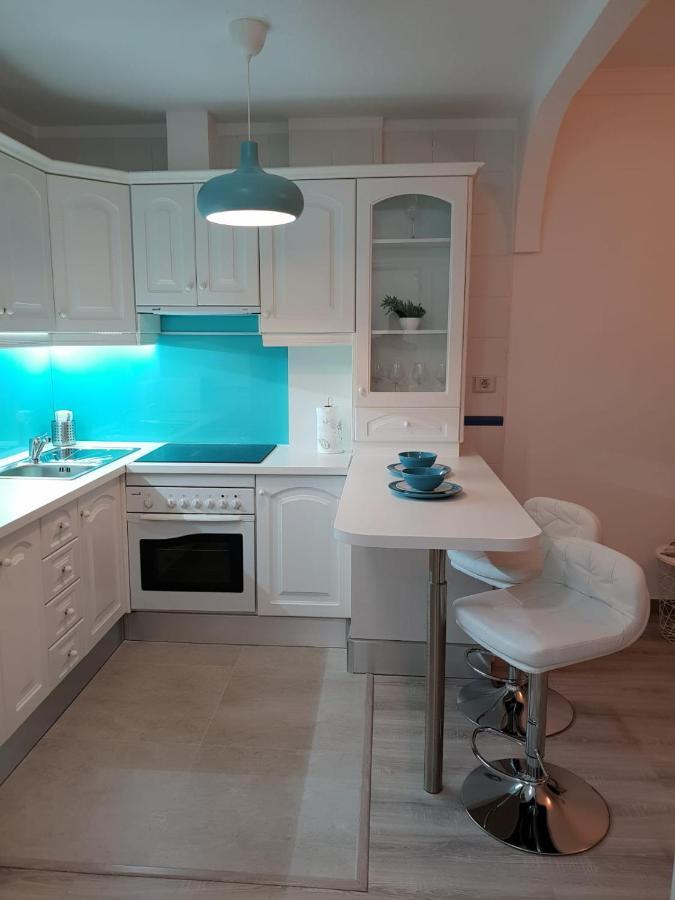 A Charming Apartment With A Swimming Pool Costa Del Silencio Exteriér fotografie